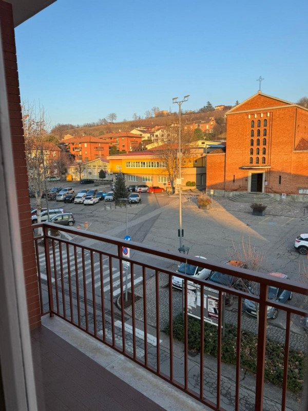 appartamento in vendita a Grinzane Cavour in zona Gallo