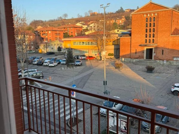 appartamento in vendita a Grinzane Cavour in zona Gallo