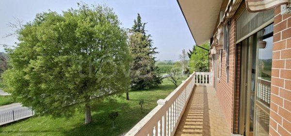 appartamento in vendita a Grinzane Cavour in zona Gallo