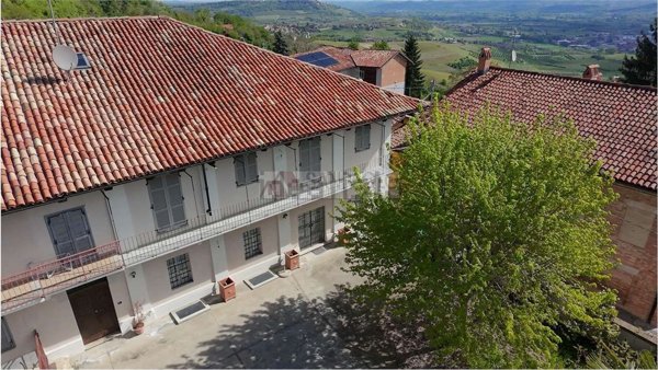 casa indipendente in vendita a Guarene