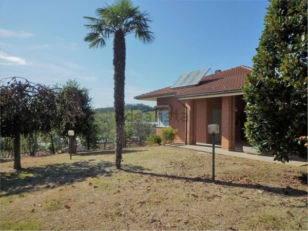 casa indipendente in vendita a Guarene