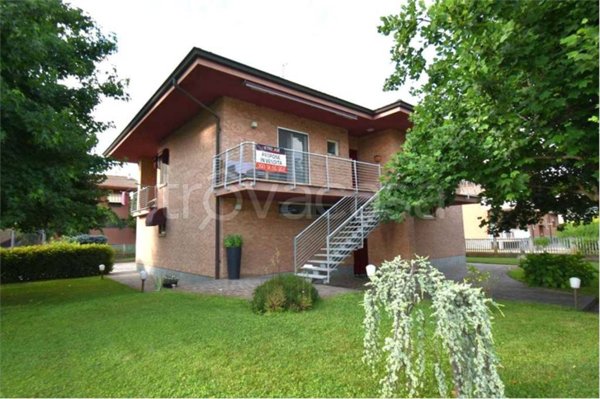 casa indipendente in vendita a Guarene