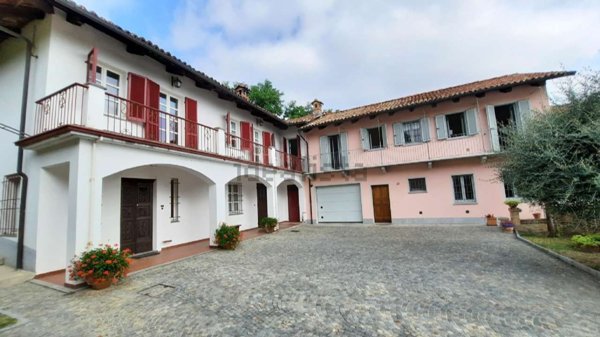 casa indipendente in vendita a Guarene