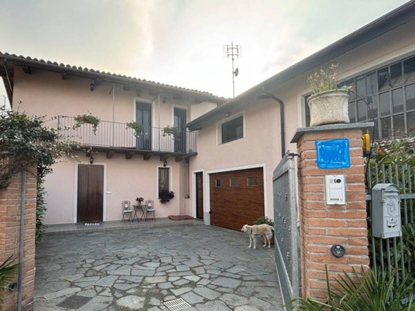casa indipendente in vendita a Lagnasco