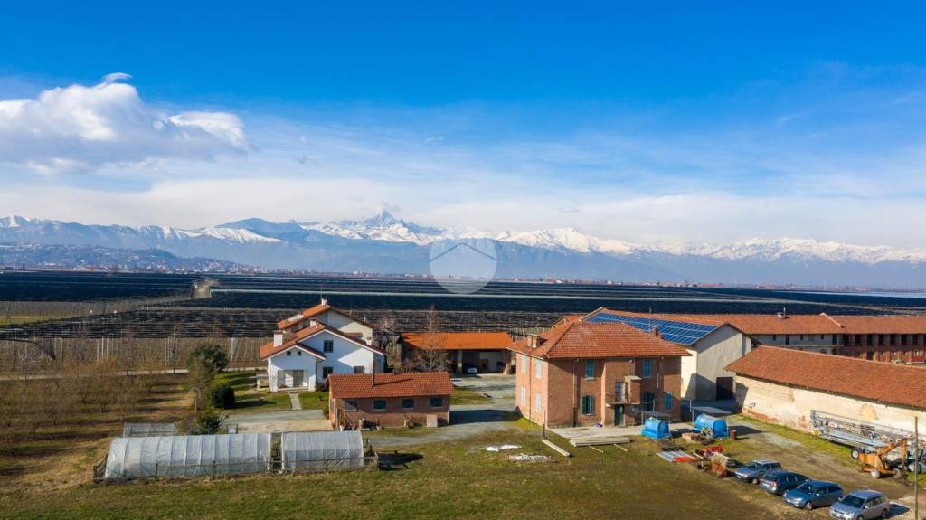 casa indipendente in vendita a Lagnasco