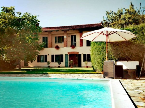 casa indipendente in vendita a Lagnasco