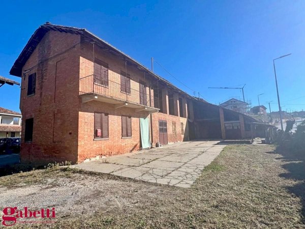 appartamento in vendita a La Morra in zona Rivalta