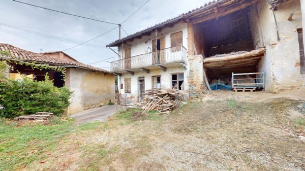 casa indipendente in vendita a La Morra in zona Berri