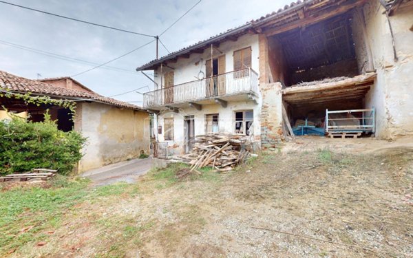 casa indipendente in vendita a La Morra in zona Berri