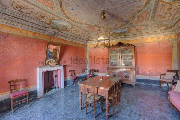 casa indipendente in vendita a La Morra