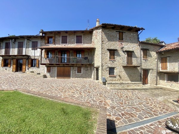 casa indipendente in vendita a Lequio Berria