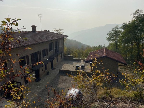 casale in vendita a Lequio Berria