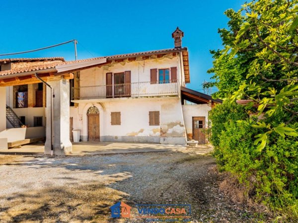 casa indipendente in vendita a Lequio Tanaro