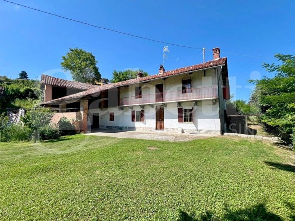 casale in vendita a Lequio Tanaro