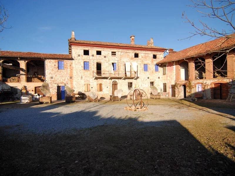 casa indipendente in vendita a Lequio Tanaro