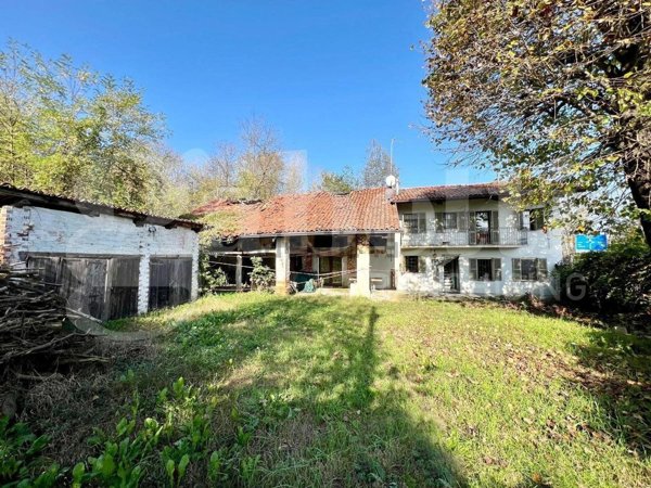 casa indipendente in vendita a Lequio Tanaro