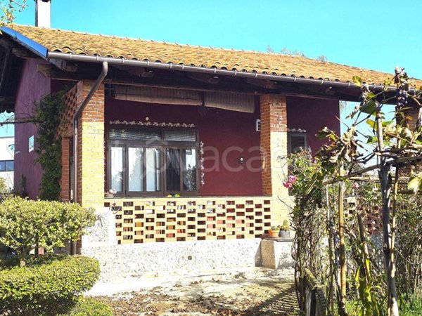 casa indipendente in vendita a Lequio Tanaro