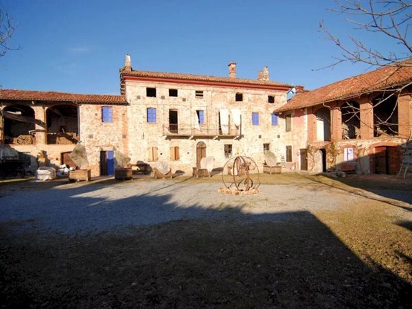 casale in vendita a Lequio Tanaro