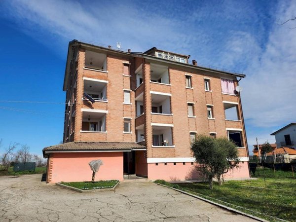 appartamento in vendita a Lequio Tanaro