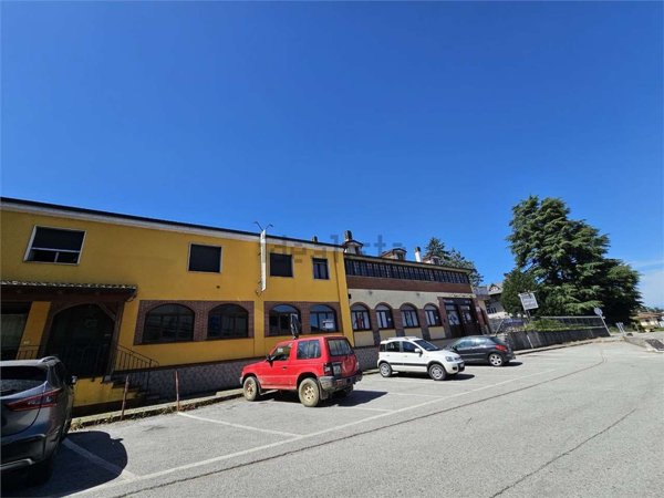 locale di sgombero in vendita a Lesegno