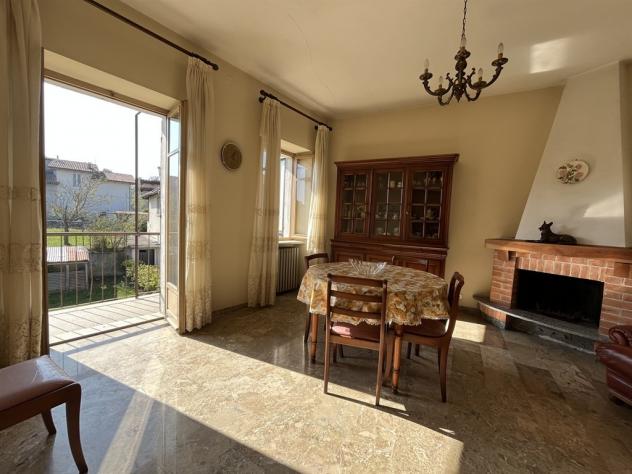 casa indipendente in vendita a Lesegno