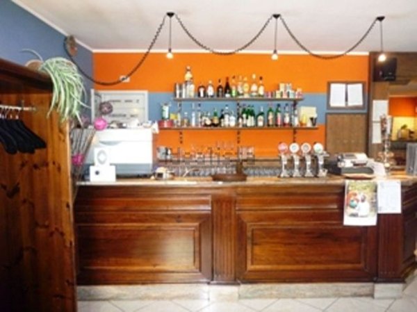 locale di sgombero in vendita a Lesegno