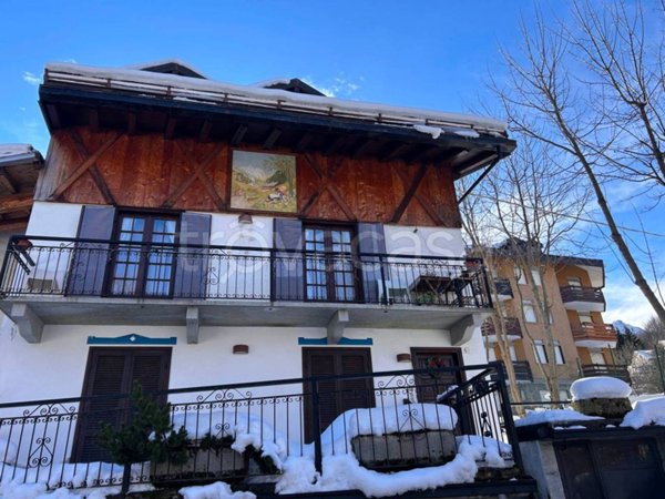 casa indipendente in vendita a Limone Piemonte in zona Limonetto