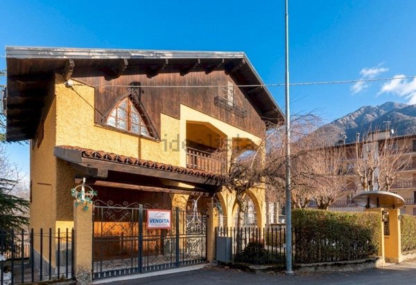 casa indipendente in vendita a Limone Piemonte in zona Panice
