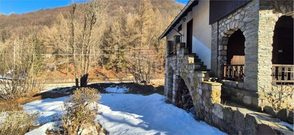 casa indipendente in vendita a Limone Piemonte