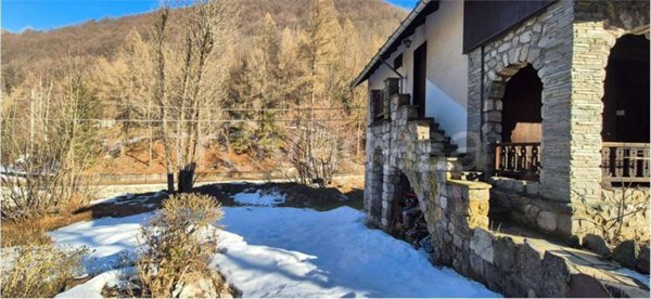 casa indipendente in vendita a Limone Piemonte