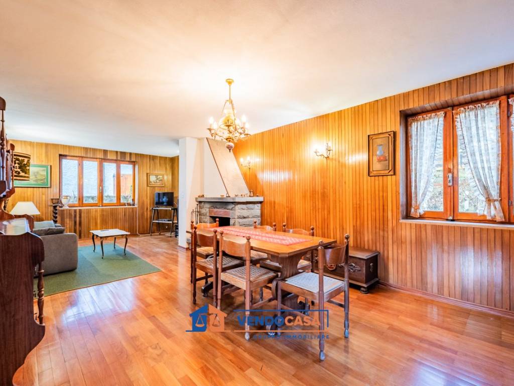casa indipendente in vendita a Limone Piemonte