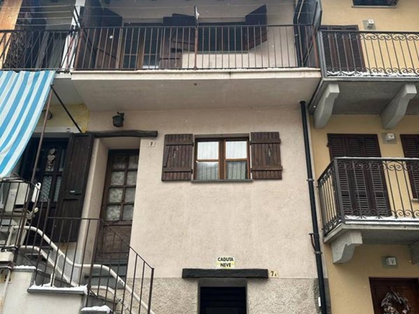 casa indipendente in vendita a Limone Piemonte in zona Panice