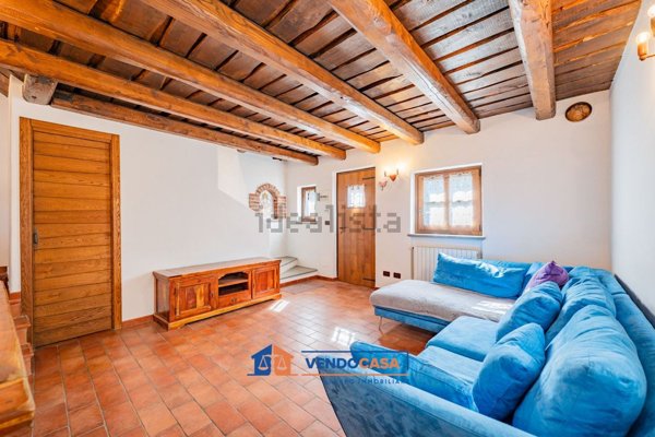 casa indipendente in vendita a Limone Piemonte in zona Panice