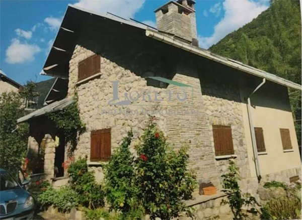 casa indipendente in vendita a Limone Piemonte