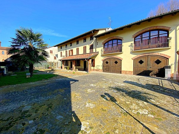 casa indipendente in vendita a Magliano Alfieri