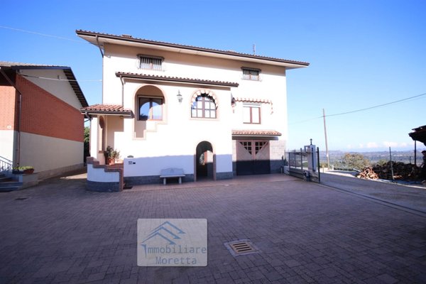 casa indipendente in vendita a Magliano Alfieri