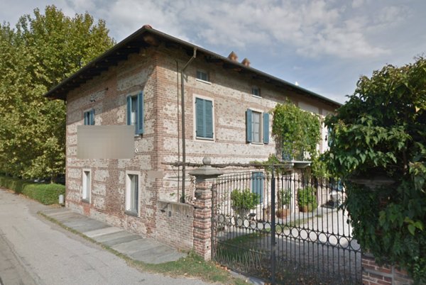 capannone in vendita a Magliano Alfieri