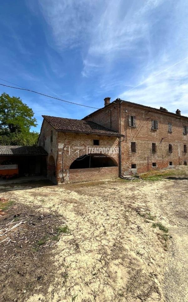 appartamento in vendita a Magliano Alfieri in zona Sant'Antonio