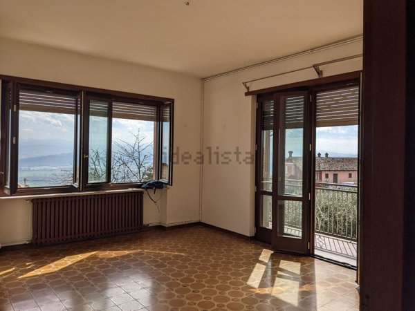 appartamento in vendita a Magliano Alfieri