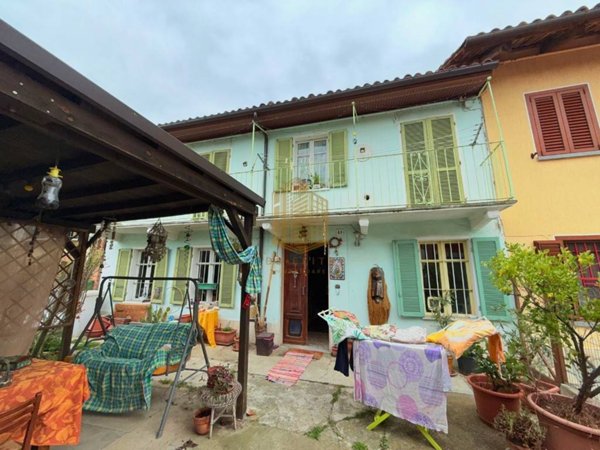 casa indipendente in vendita a Magliano Alfieri