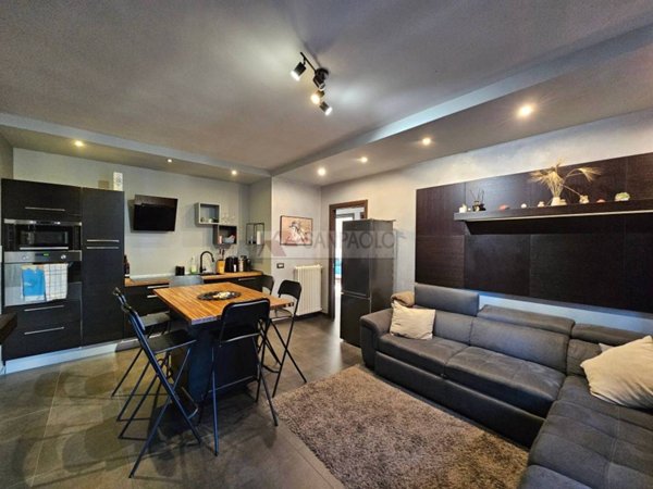 appartamento in vendita a Magliano Alfieri in zona Sant'Antonio