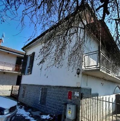 casa indipendente in vendita a Magliano Alpi