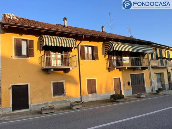 casa indipendente in vendita a Magliano Alpi