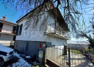 casa indipendente in vendita a Magliano Alpi