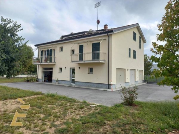 appartamento in vendita a Magliano Alpi