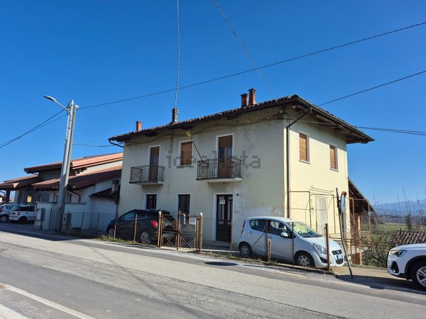 casa semindipendente in vendita a Magliano Alpi