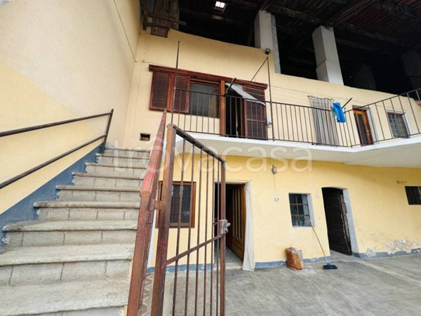 casa indipendente in vendita a Magliano Alpi