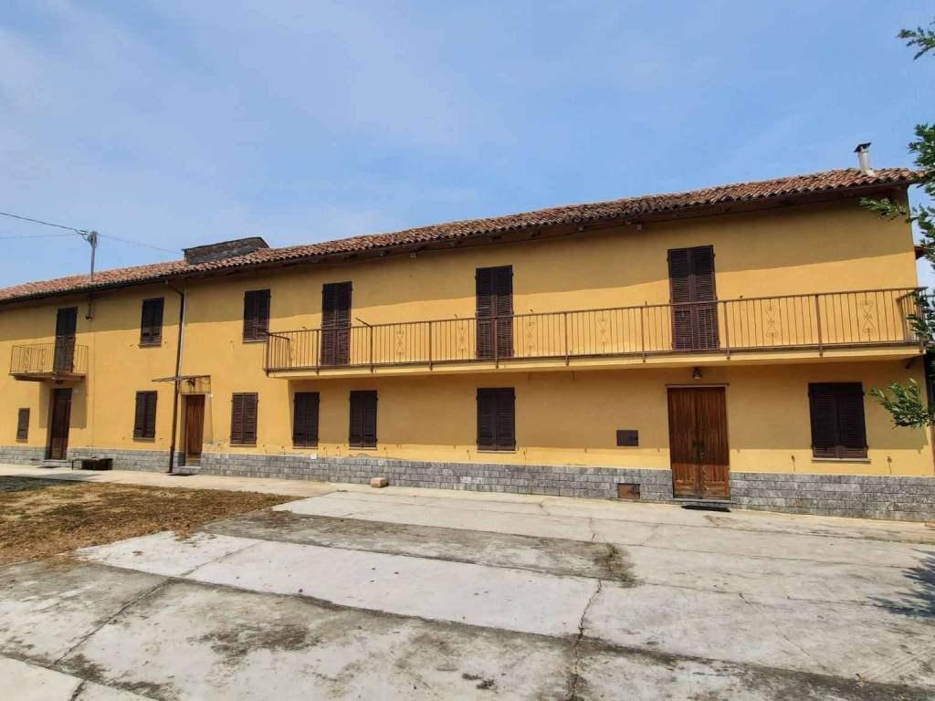 casa indipendente in vendita a Mango