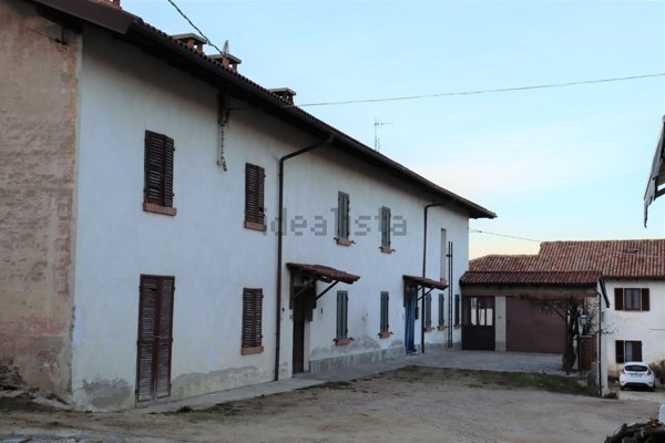 casa indipendente in vendita a Mango