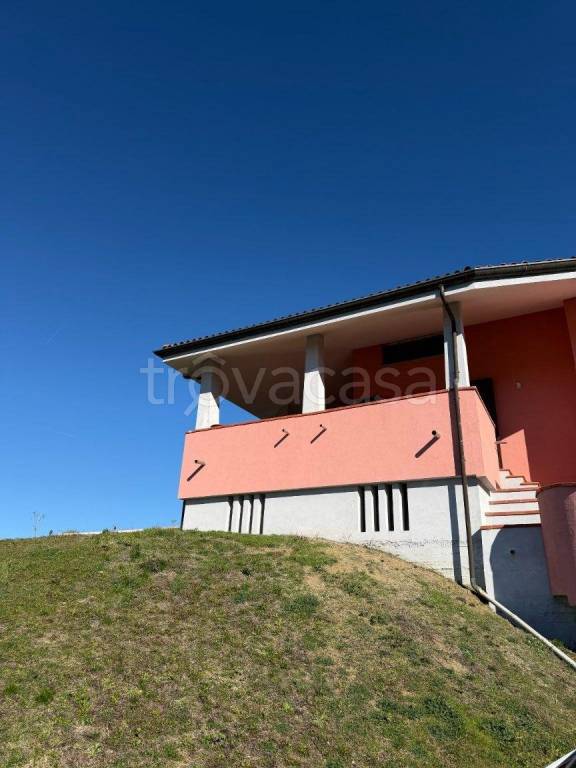 casa indipendente in vendita a Mango